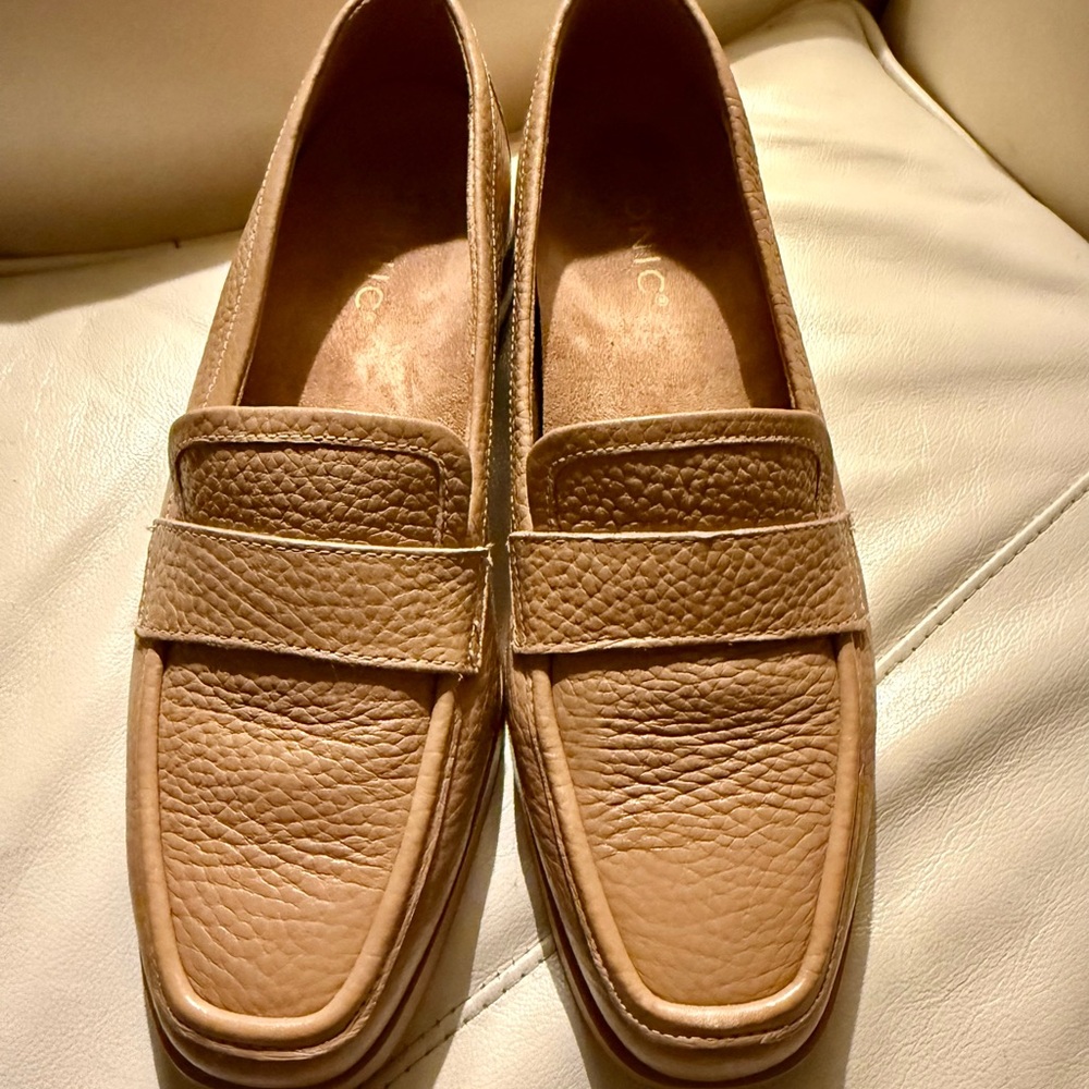 Vionic Pebbled Leather Loafers in Tan